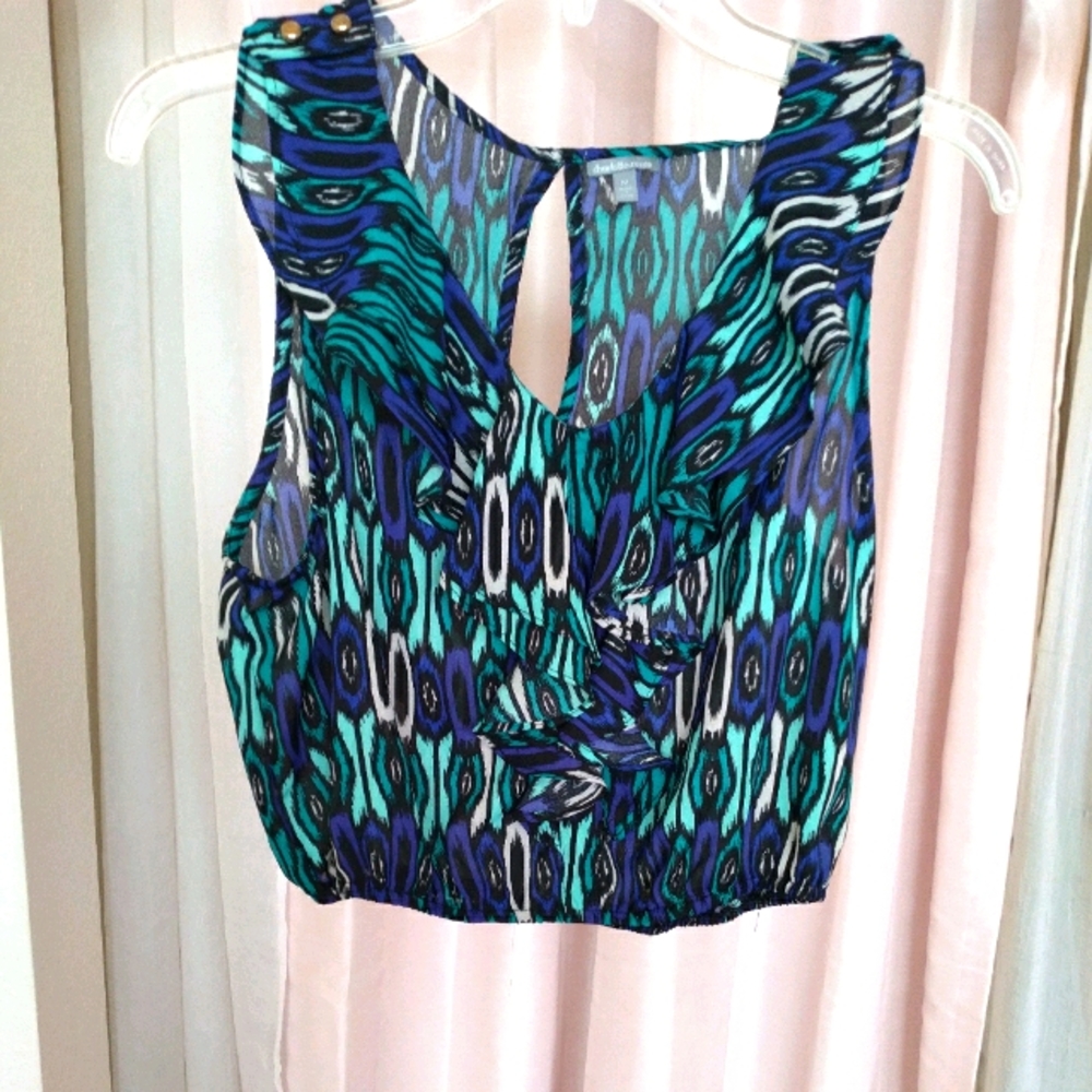 Cropped blouse